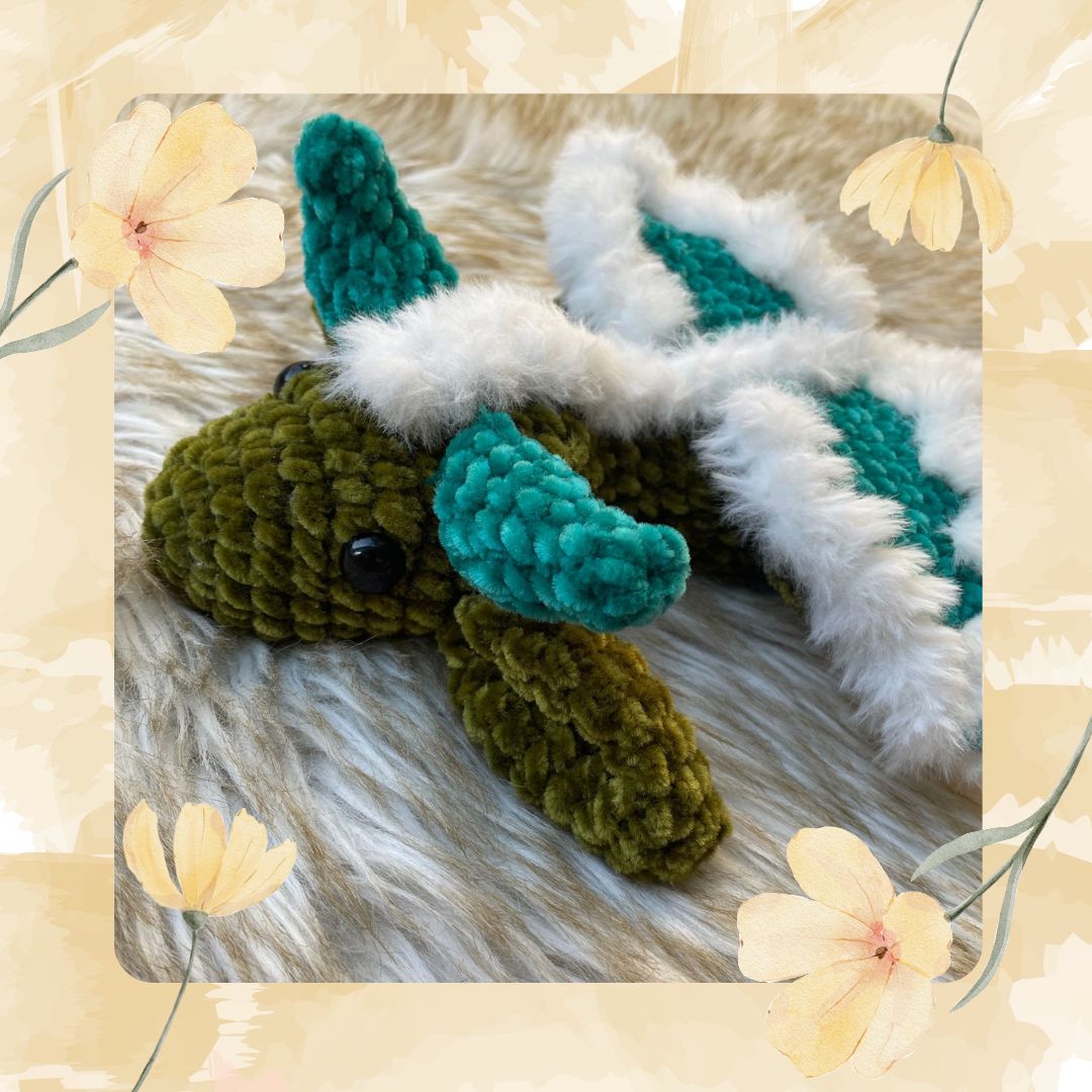 The Crochet Hug Kit 4 : Dragon Jacket